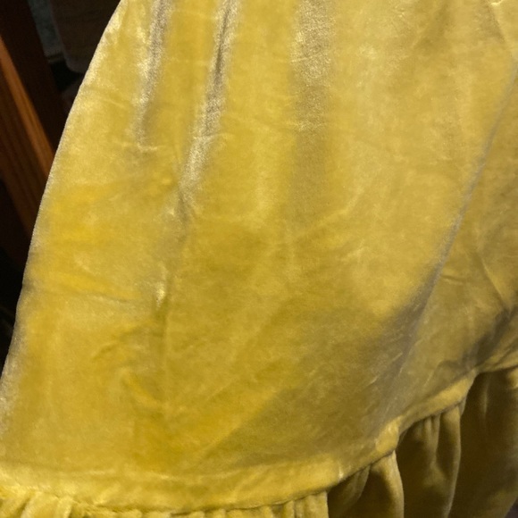 FUNDRAISER ITEM-𝅺Hanna Anderson Velvet dress girls size 5 chartruese - Picture 13 of 15
